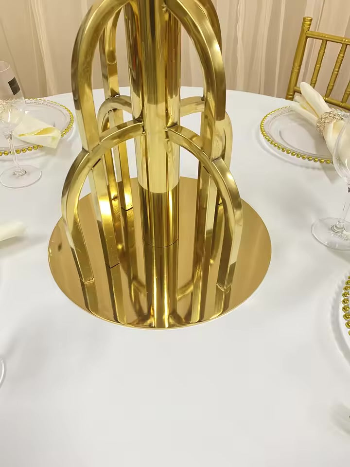 Gold Decorative Metal Centerpiece Stand
