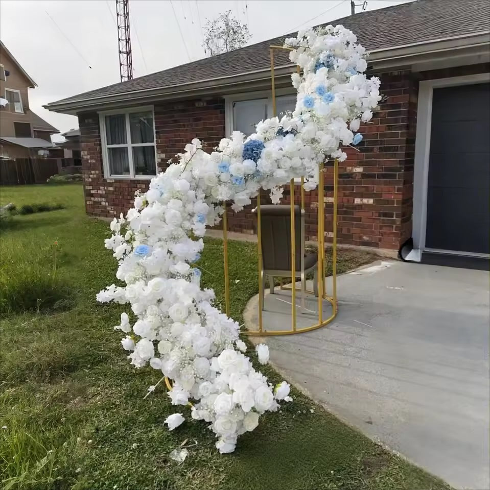 Gold Wrought Iron Backdrop Stand